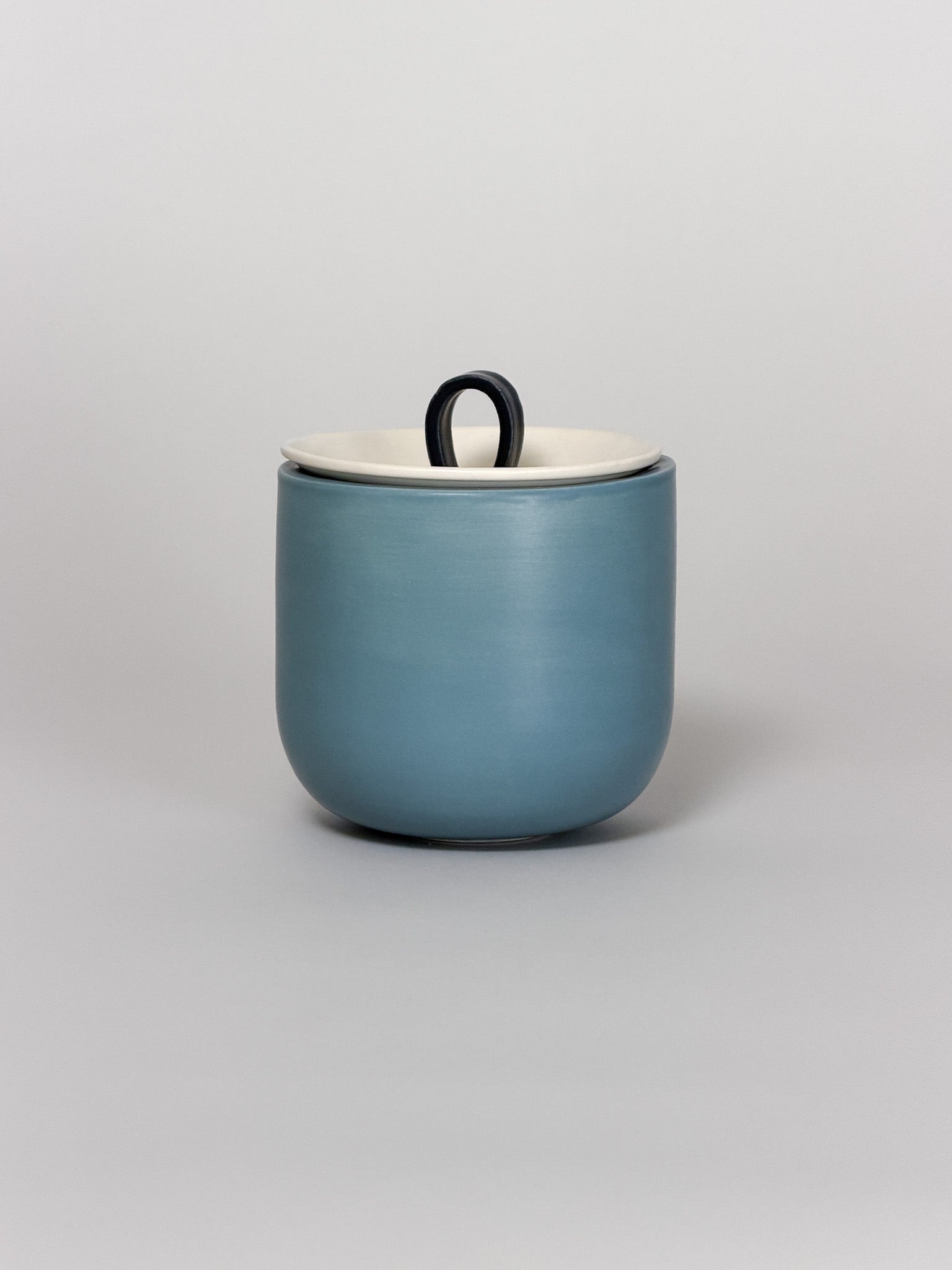 Bloom Jar, Blue