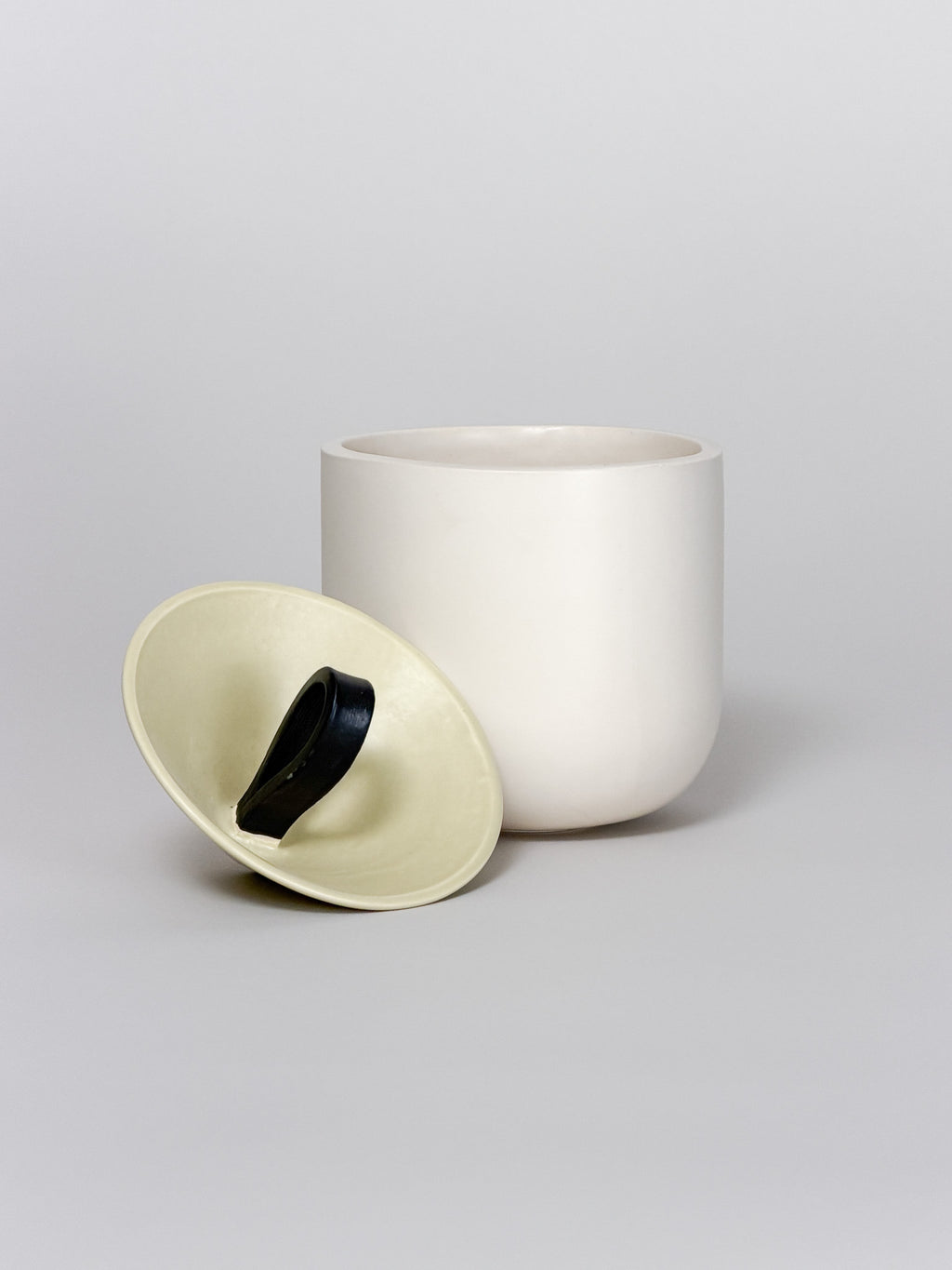 Bloom Jar, White