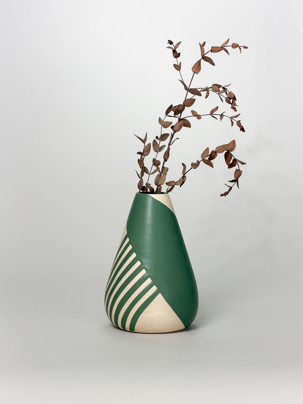 Cone Vase, Ribbon (Preorder)