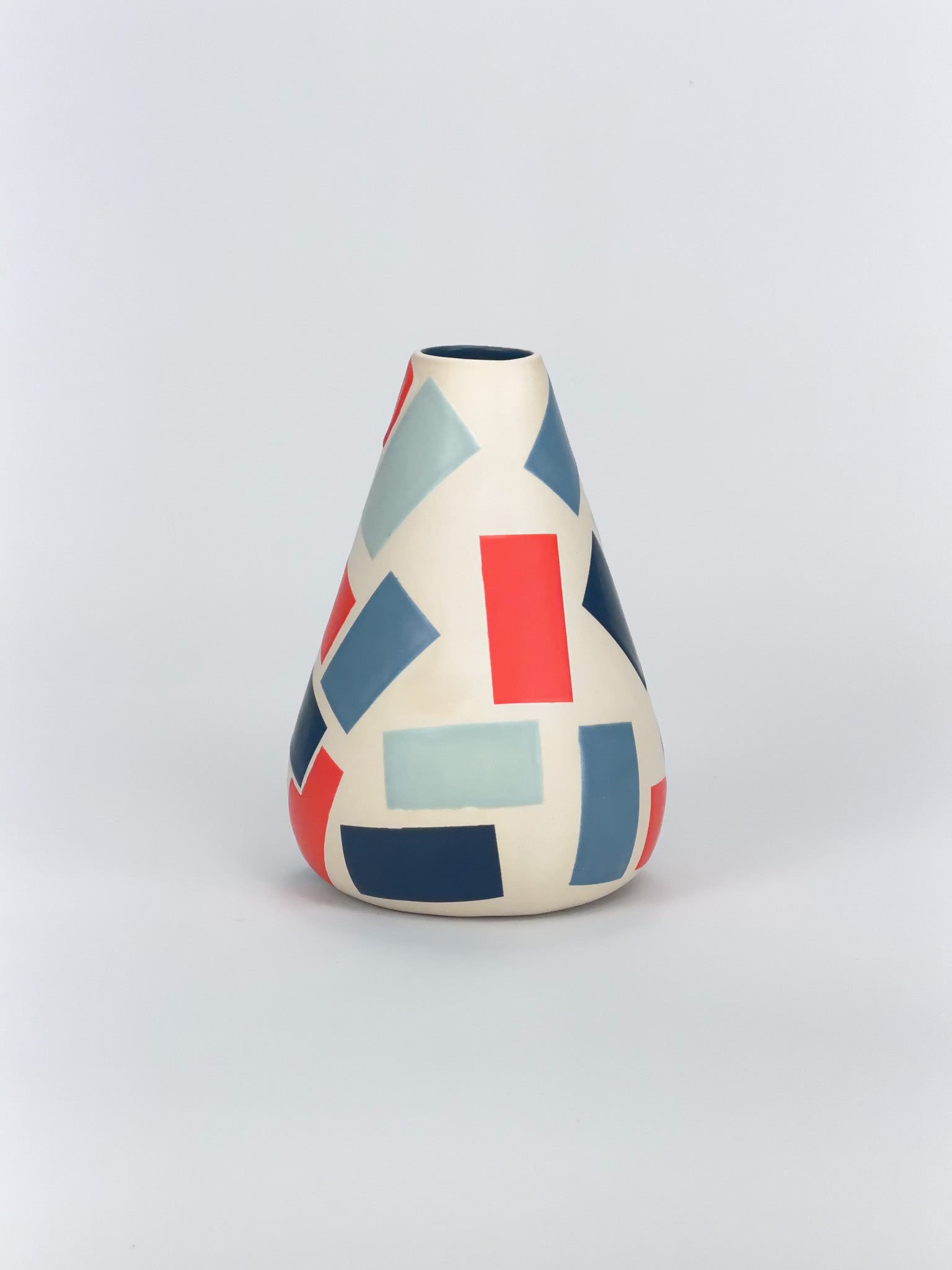 Cone Vase, Scattered (Preorder)