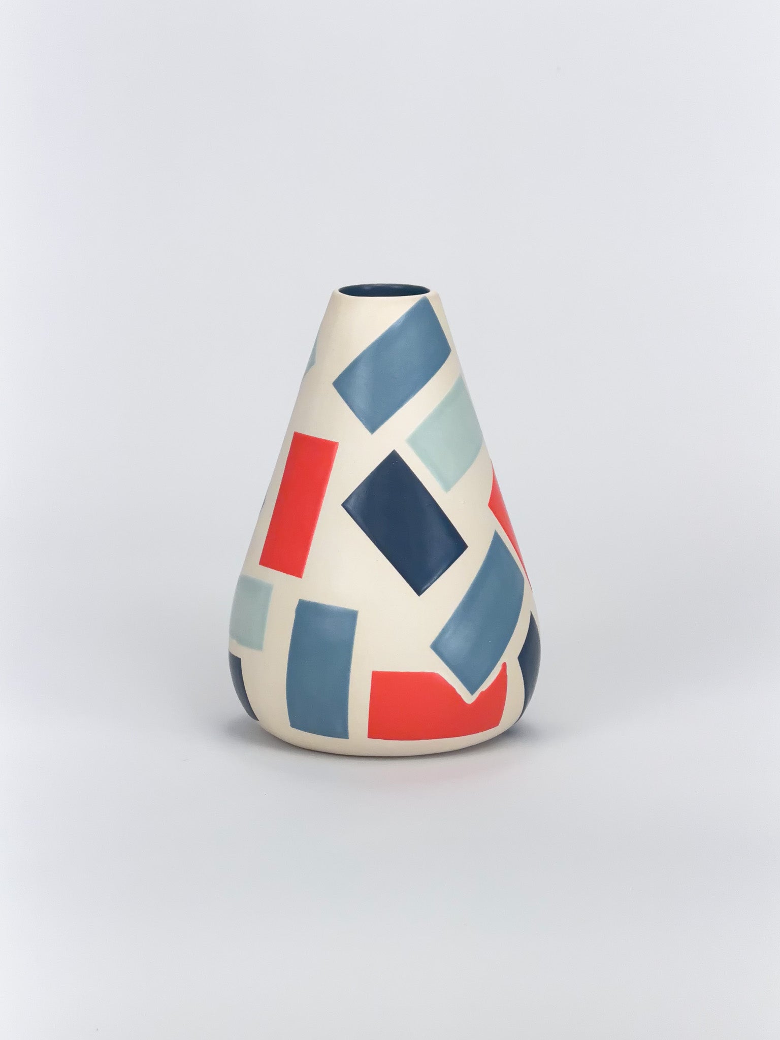 Cone Vase, Scattered (Preorder)