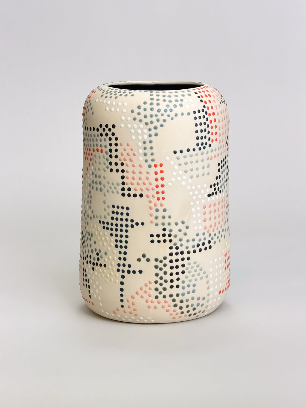 Large Vase, Dot Study