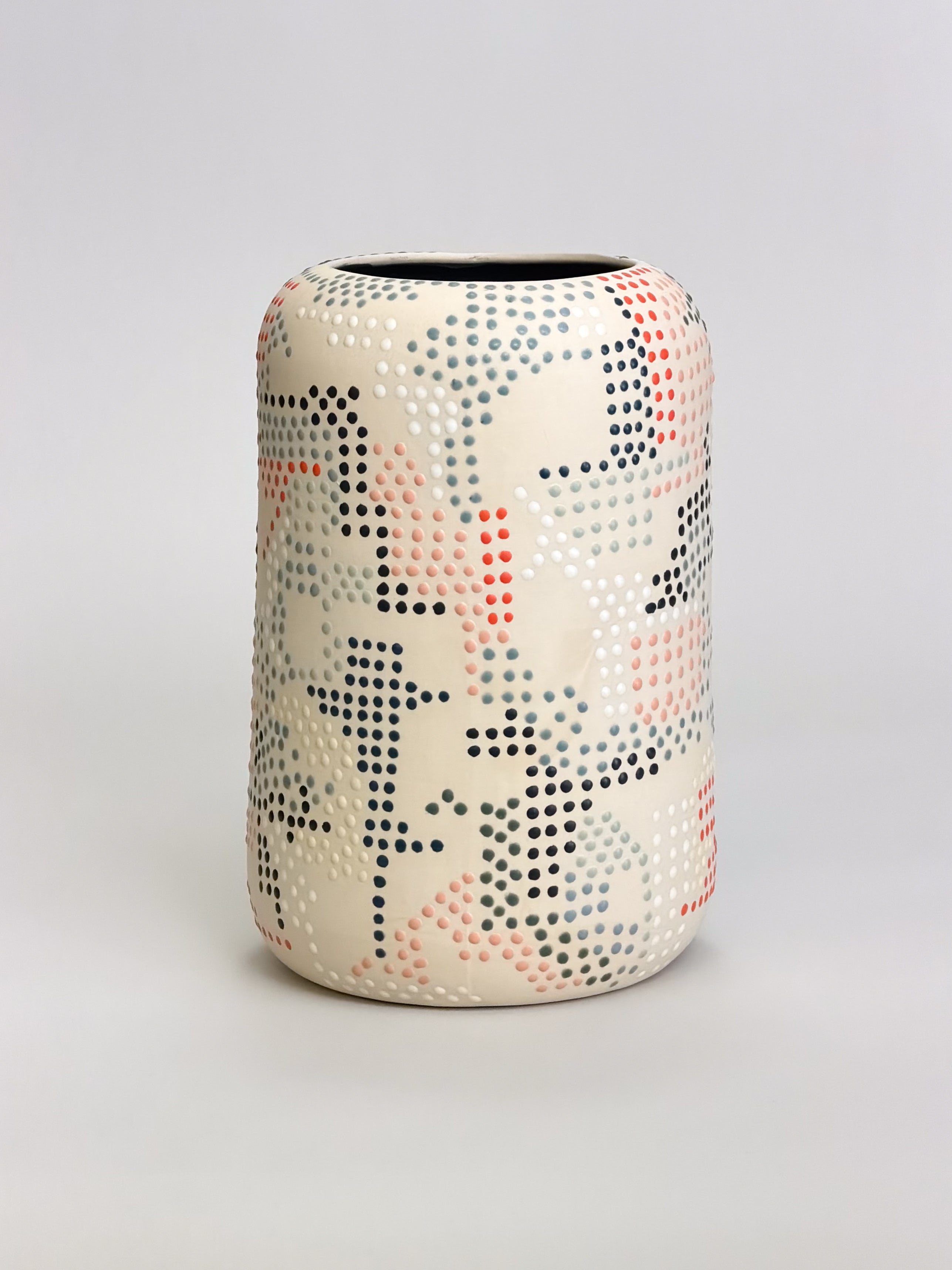 Large Vase, Dot Study