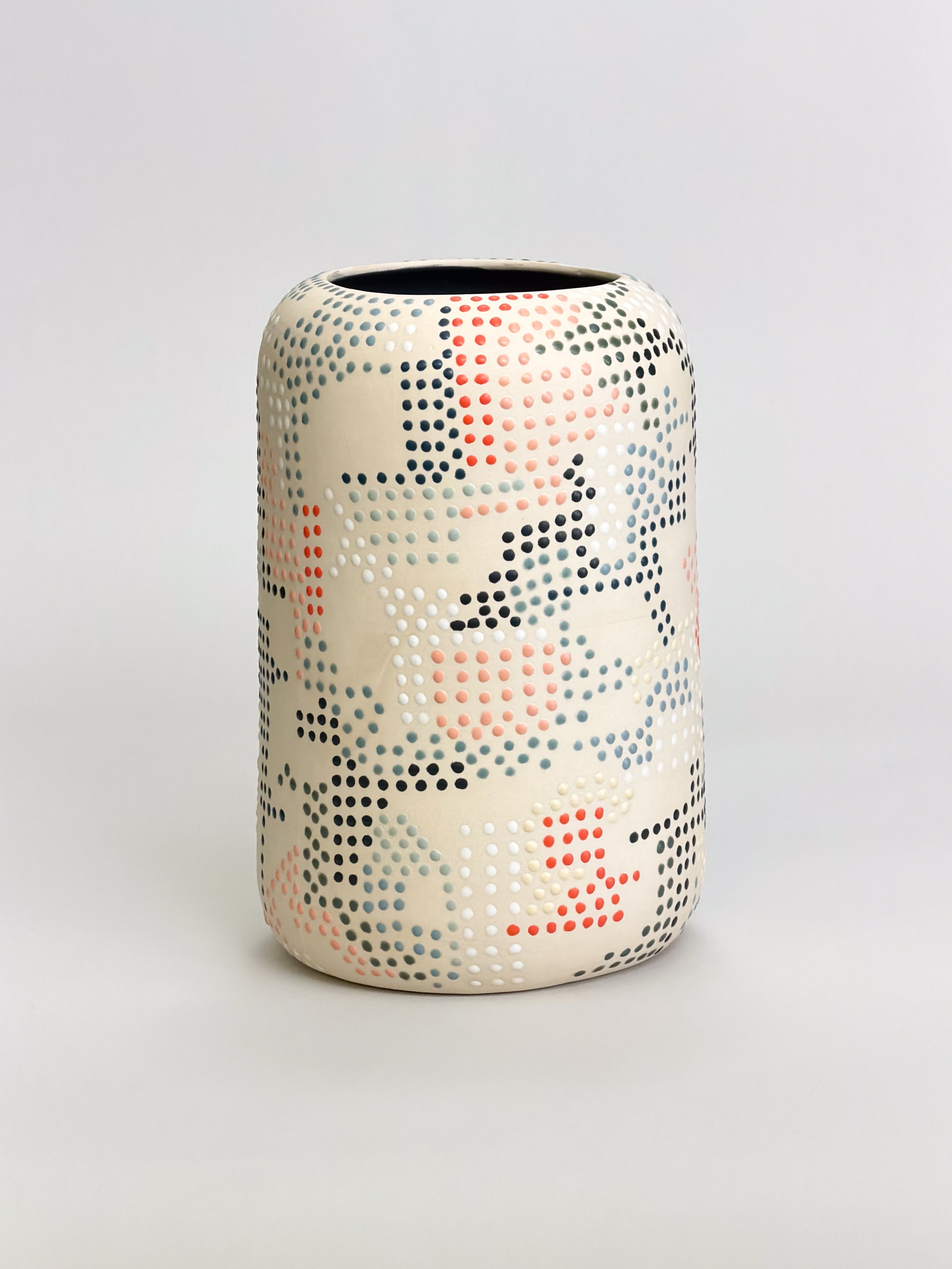 Large Vase, Dot Study