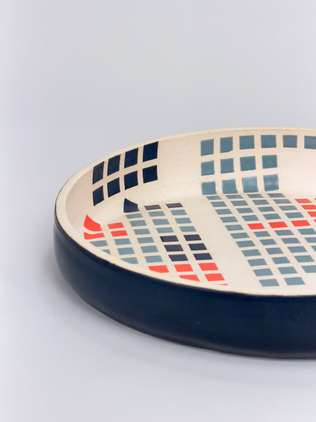 Plate, Grid Pattern