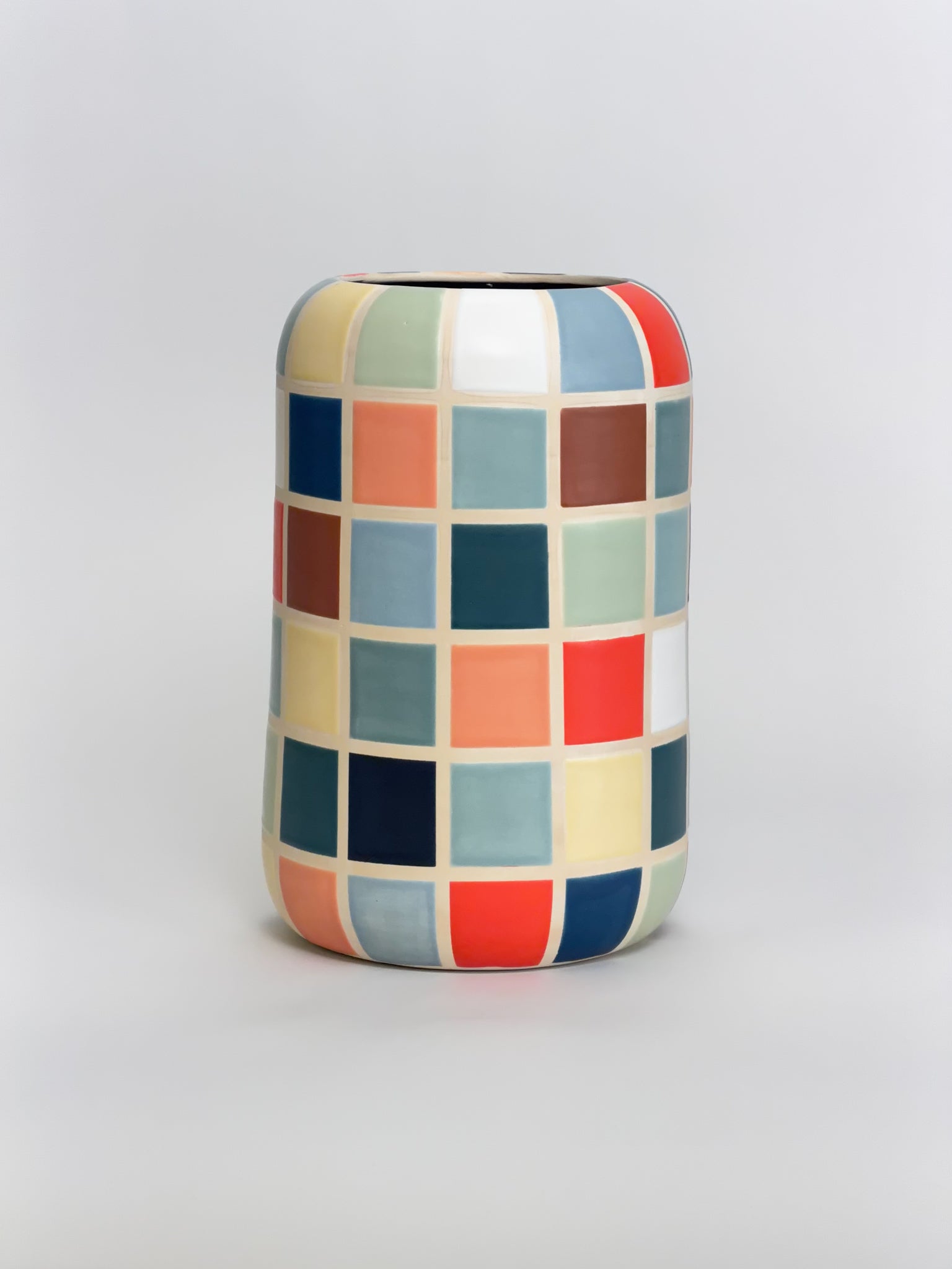 Large Vase, Checkered