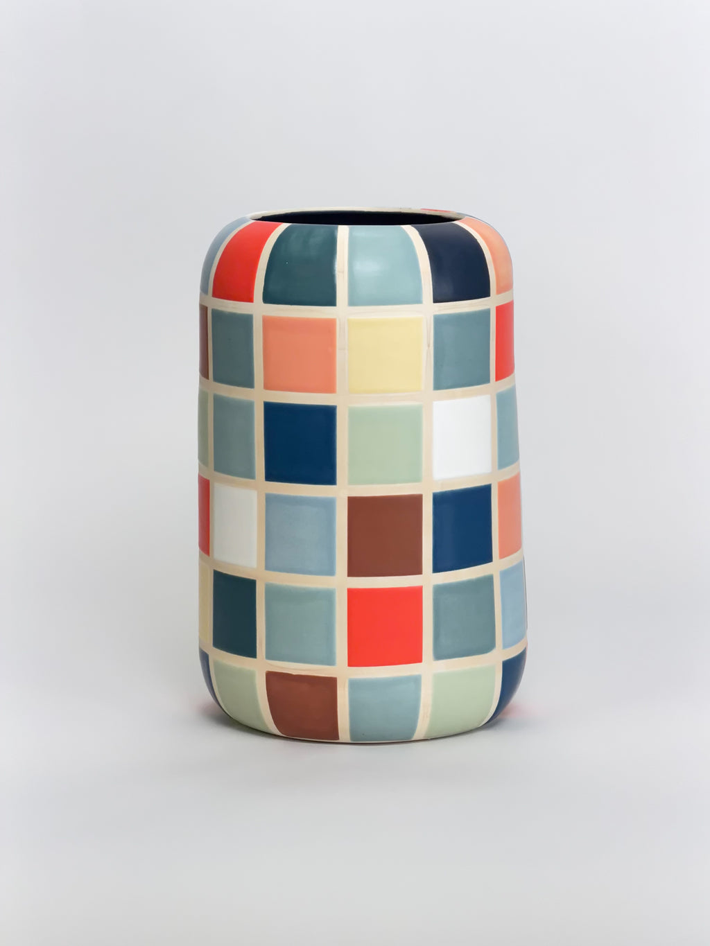 Large Vase, Checkered